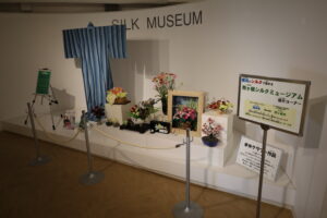 ◀円形ステージの様子